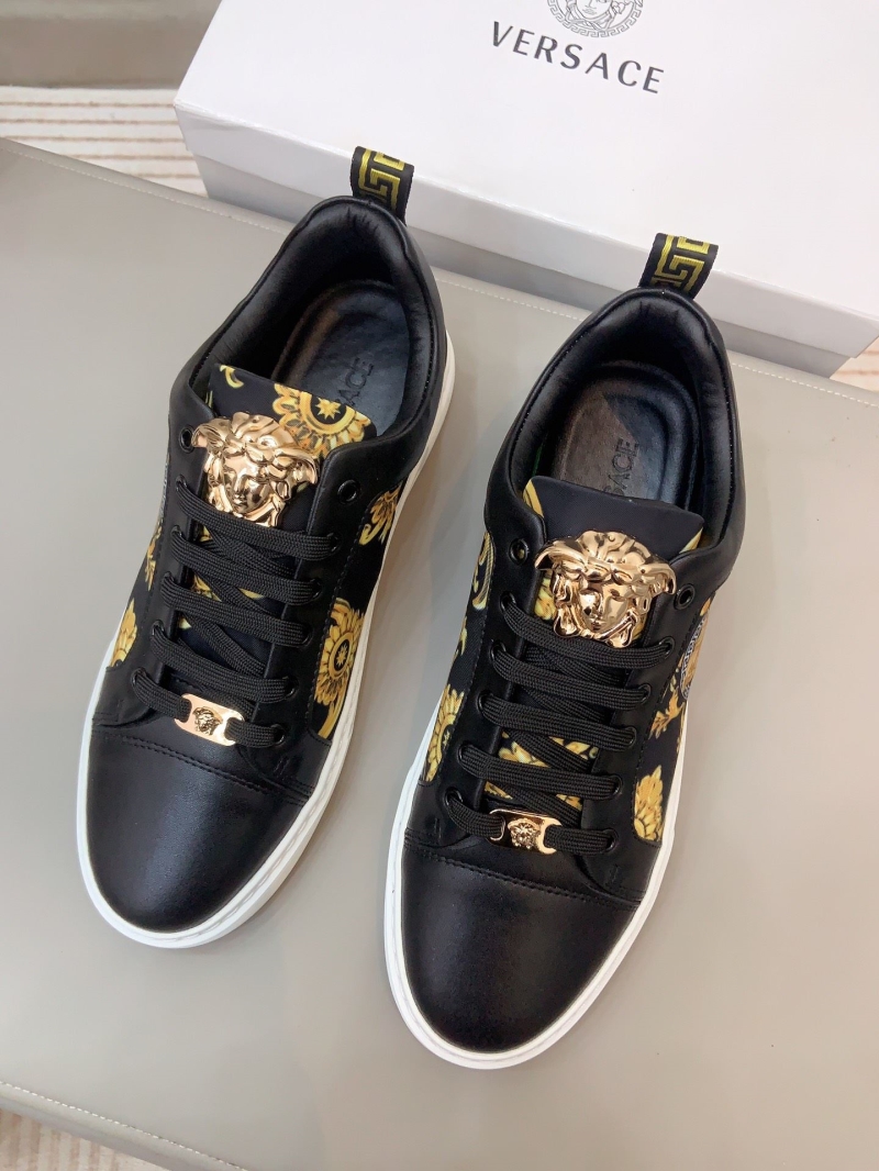 Givenchy Sneakers